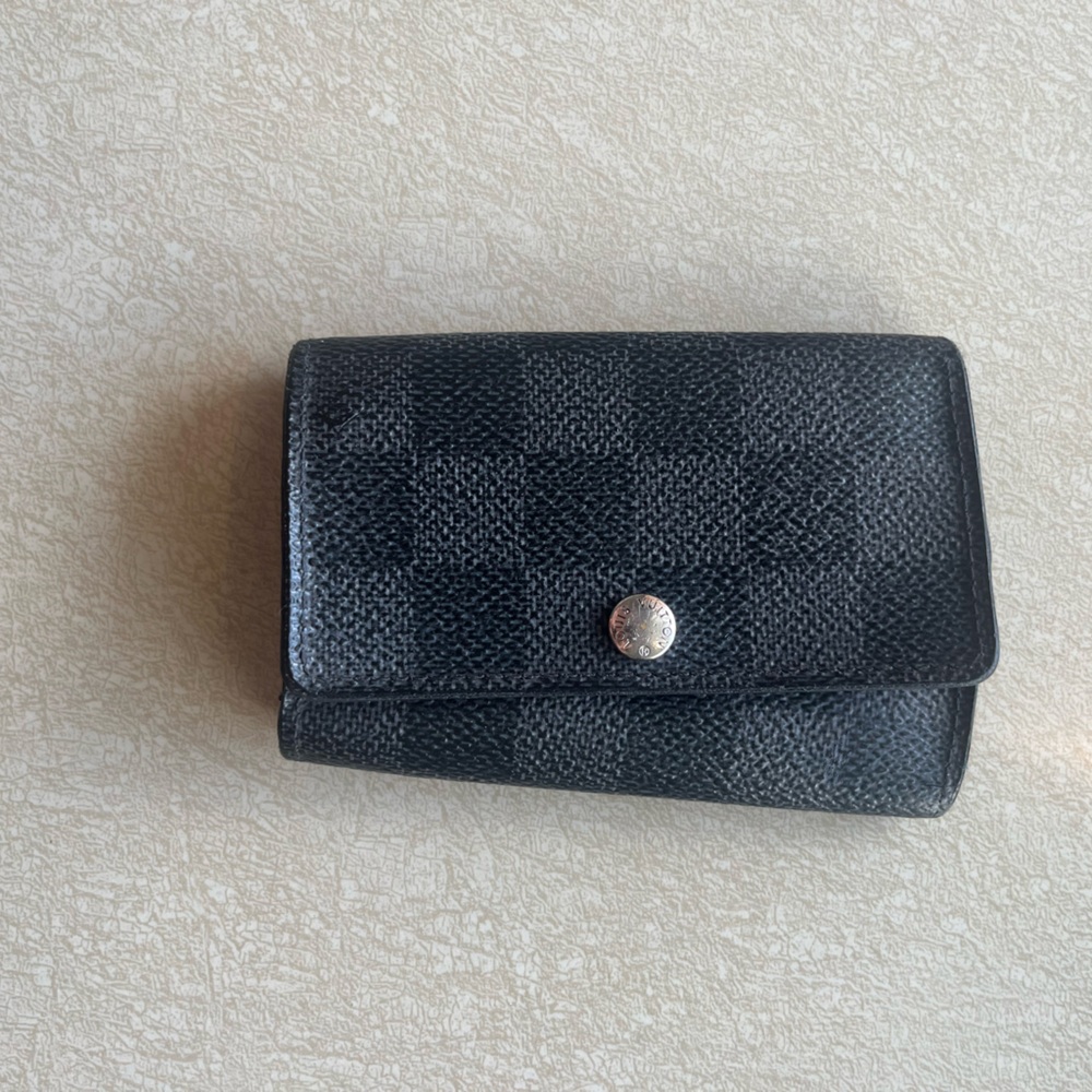 Authentic Louis Vuitton Damier Graphite Multicles 6 Ring Key Case